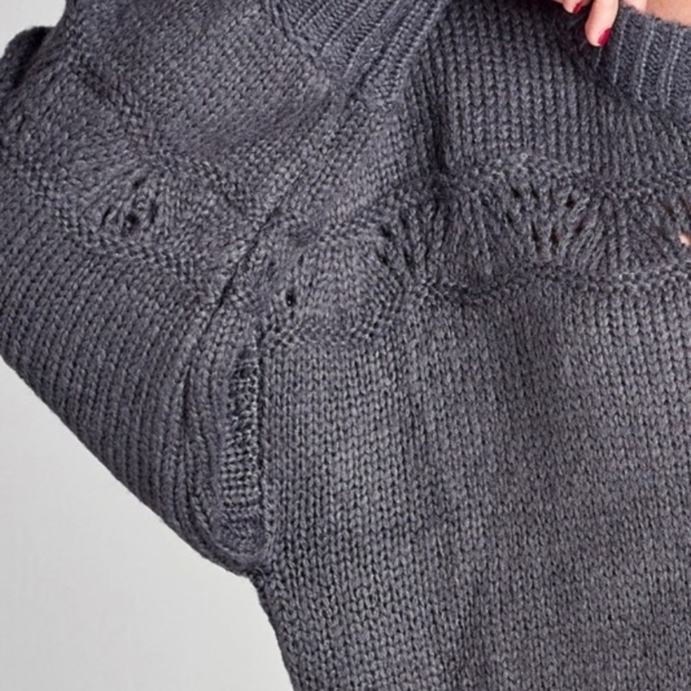 ❤️2 for $40❤️charcoal one size sweater - Picture 8 of 8